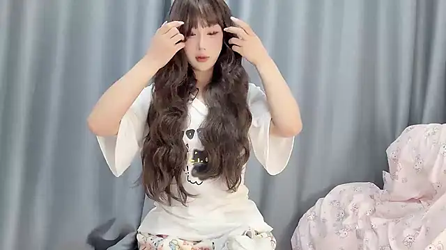 Snapshot of wanou33669 chatting on 01-18-26, 02:04 wanou33669 online show from 01-18-26, 02:04