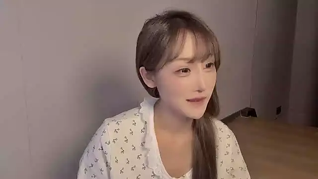 Snapshot of wanou33669 chatting on 12-20-25, 01:58 wanou33669 online show from 12-20-25, 01:58