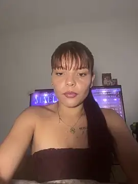 Zoe mayers online show from 05-11-26, 02:18