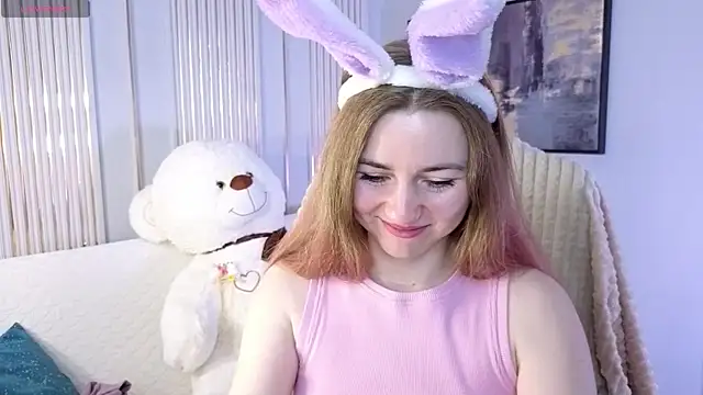 SofiAngela online show from 04-05-26, 01:23