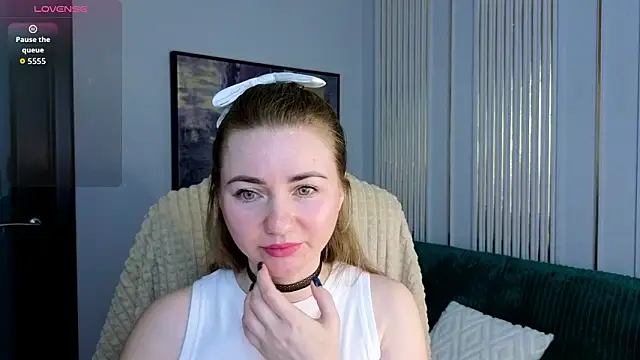 Snapshot of SofiAngela chatting on 02-08-26, 01:03 SofiAngela online show from 02-08-26, 01:03