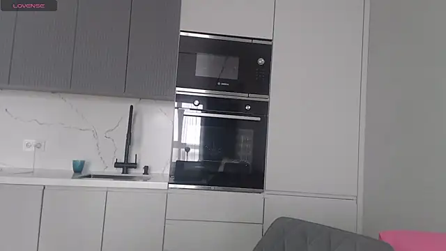 Miss KissKiss7 online show from 02-25-26, 07:08