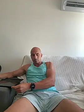 Russo41rj online show from 01-14-26, 01:04