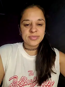 Snapshot of Ruby_arg chatting on 11-27-25, 01:06 Ruby arg online show from 11-27-25, 01:06