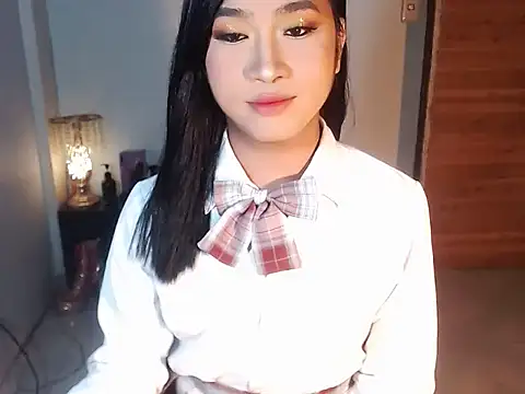 Sweet kendall xxx online show from 05-21-26, 10:40