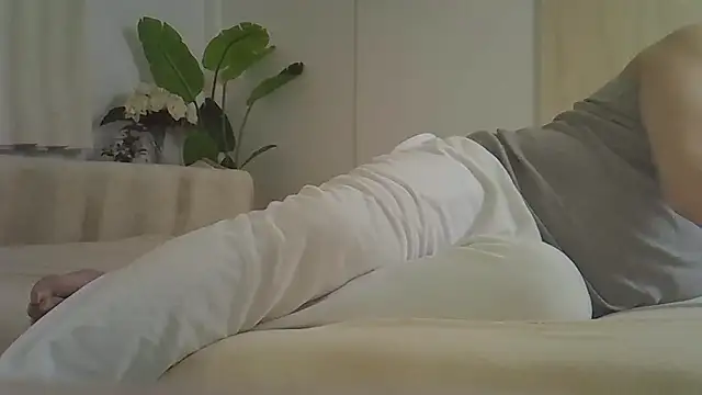 kyono-iyashi online show from 12-15-25, 02:23