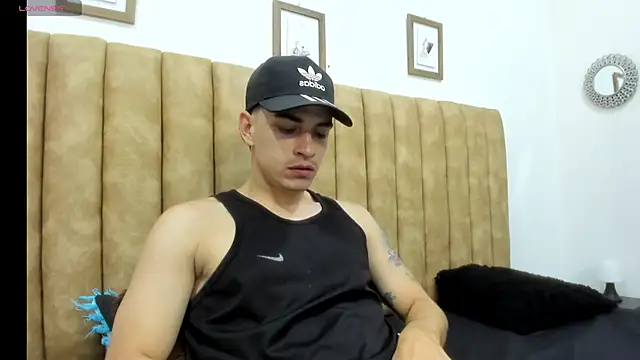 Snapshot of AUSTIN-PRRR chatting on 11-28-25, 04:51 AUSTIN-PRRR online show from 11-28-25, 04:51