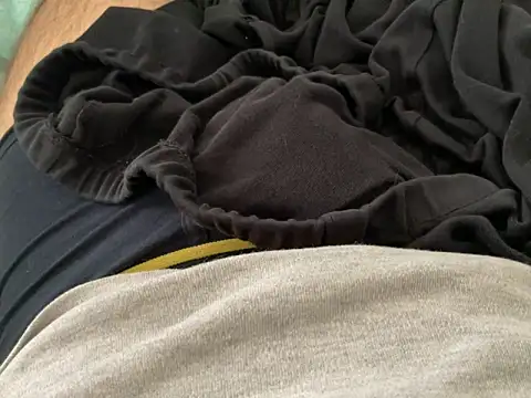 erdestruttor18 online show from 03-02-26, 03:19