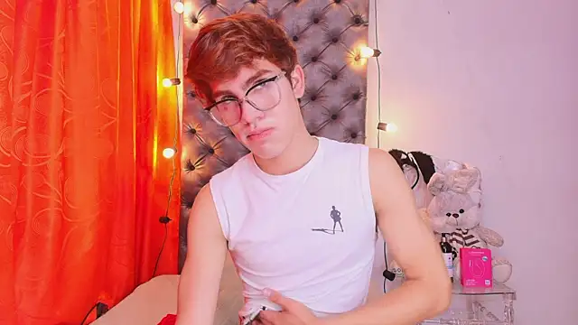 Snapshot of Jacobelord chatting on 02-13-26, 01:33 Jacobelord online show from 02-13-26, 01:33