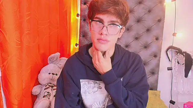 Snapshot of Jacobelord chatting on 02-20-26, 12:07 Jacobelord online show from 02-20-26, 12:07