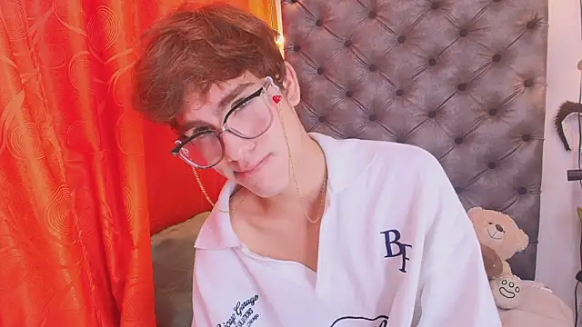 Snapshot of Jacobelord chatting on 02-23-26, 01:55 Jacobelord online show from 02-23-26, 01:55