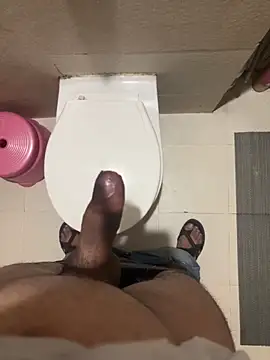 Snapshot of your_playboy_00 chatting on 02-20-26, 03:14 your playboy 00 online show from 02-20-26, 03:14