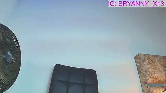 Snapshot of Brianny_X chatting on 05-23-26, 01:48 Brianny X online show from 05-23-26, 01:48