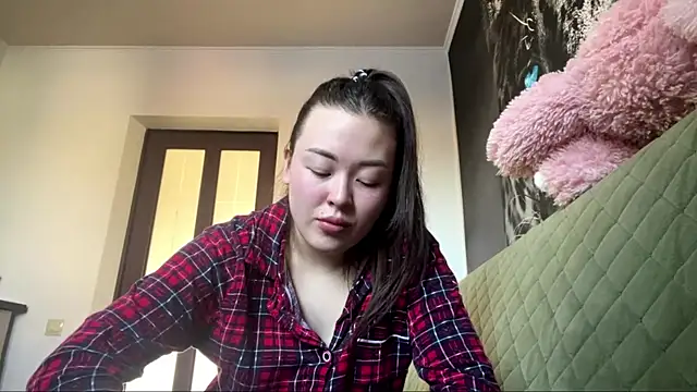 CurietHana1 online show from 01-09-26, 06:31