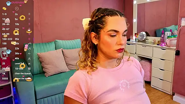 Snapshot of AdharaWo chatting on 02-11-26, 10:04 AdharaWo online show from 02-11-26, 10:04