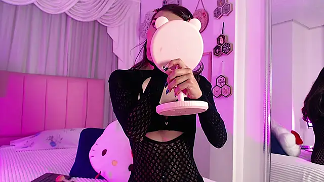 IsabelleDaza online show from 04-10-26, 12:12