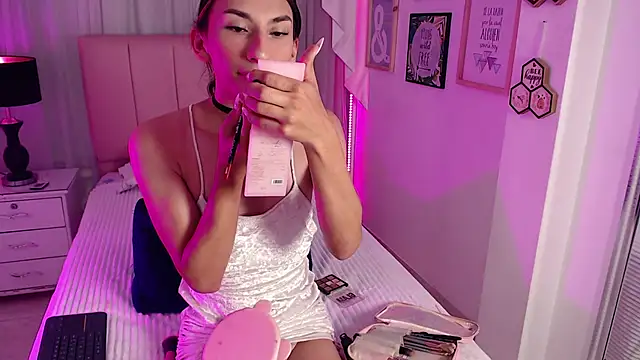 IsabelleDaza online show from 04-17-26, 12:19