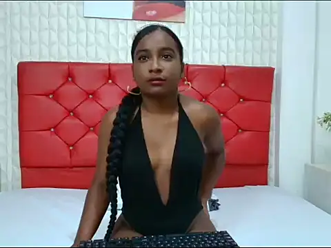 Apriil Sweett online show from 12-16-25, 01:26