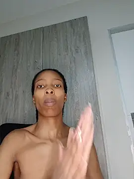 Snapshot of MsParisSmith chatting on 05-16-26, 08:35 MsParisSmith online show from 05-16-26, 08:35