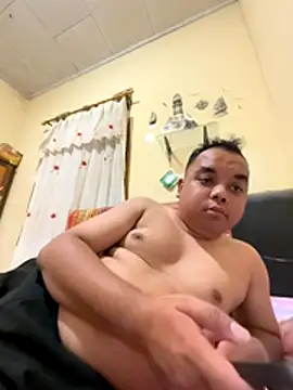 aril200117 online show from 12-22-25, 07:25