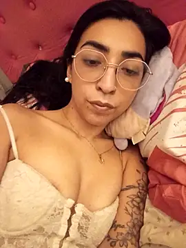 Yani-14 online show from 02-19-26, 05:37