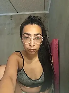 Yani-14 online show from 12-04-25, 05:56