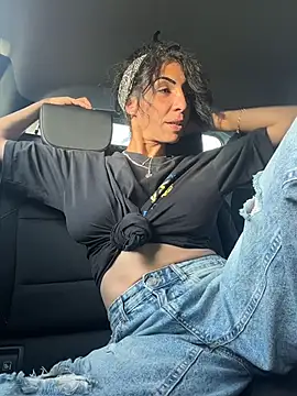 Soniaxxx31 online show from 04-10-26, 05:31