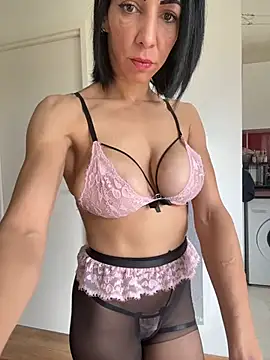 Soniaxxx31 online show from 02-14-26, 12:05