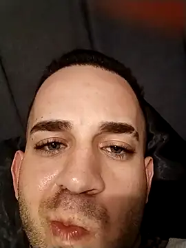 Snapshot of hazarcannn chatting on 11-27-25, 09:04 hazarcannn online show from 11-27-25, 09:04