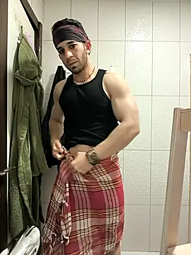 Snapshot of hazarcannn chatting on 02-17-26, 03:53 hazarcannn online show from 02-17-26, 03:53