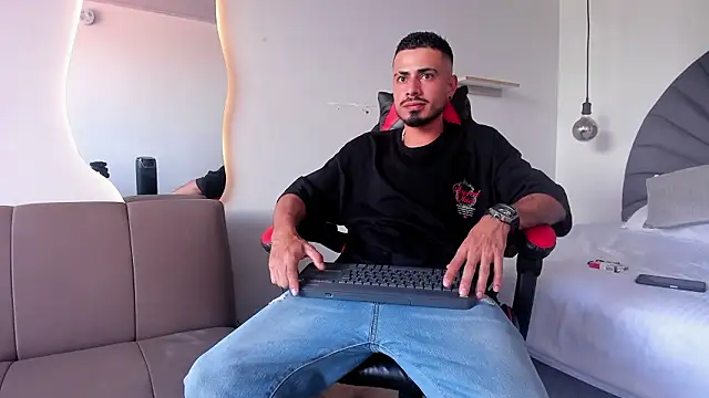 MatthewCullen online show from 03-08-26, 08:45