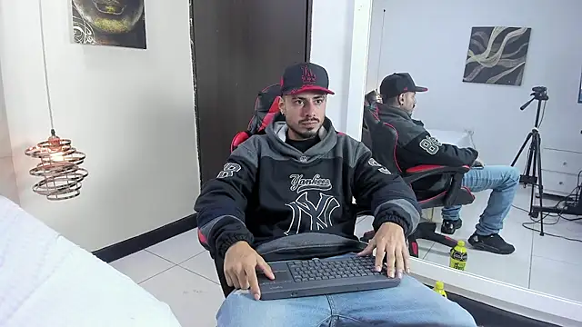 MatthewCullen online show from 04-06-26, 05:08