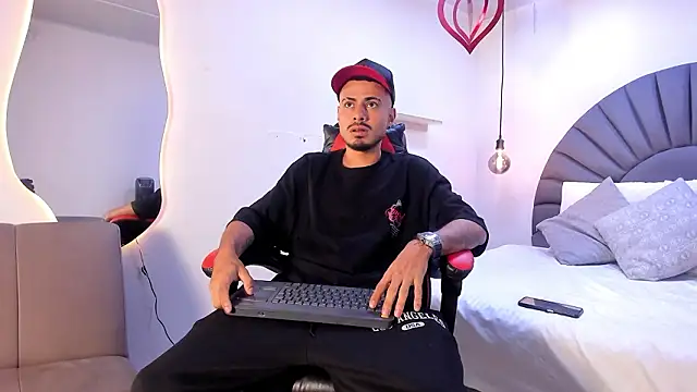 MatthewCullen online show from 03-25-26, 04:01