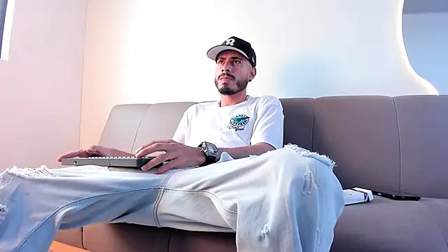 MatthewCullen online show from 03-06-26, 08:15