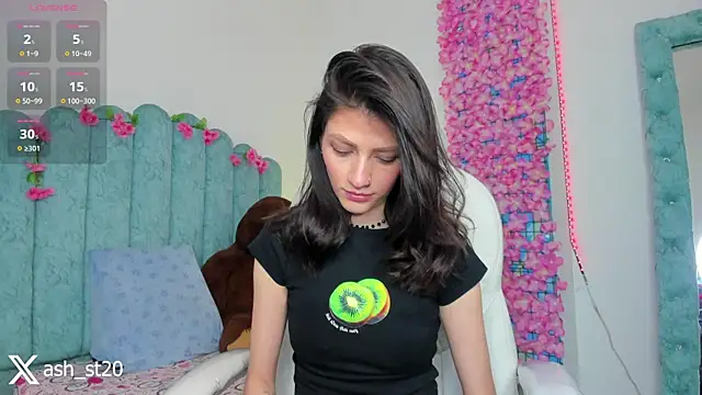 Ash 20  online show from 03-31-26, 02:41