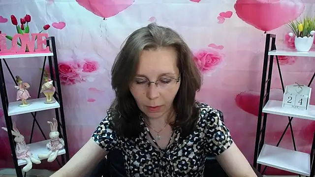 Snapshot of DaisyEdit chatting on 05-24-26, 07:41 DaisyEdit online show from 05-24-26, 07:41