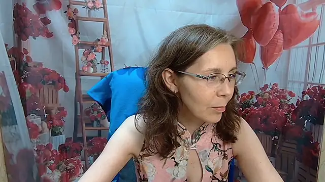 Snapshot of DaisyEdit chatting on 07-13-26, 11:31 DaisyEdit online show from 07-13-26, 11:31