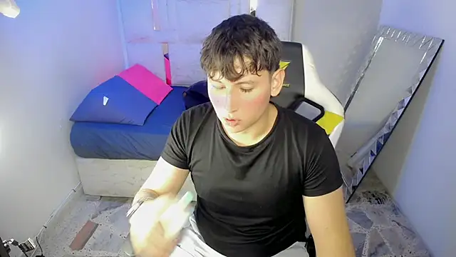 d moneyy  online show from 12-23-25, 03:28