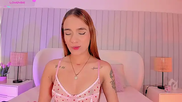 amaia foxx online show from 03-13-26, 01:05