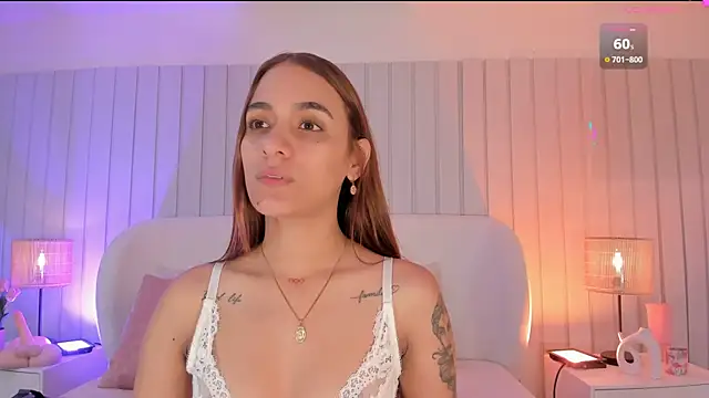 Snapshot of amaia_foxx chatting on 06-01-26, 01:33 amaia foxx online show from 06-01-26, 01:33