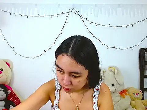 SiennaLorens online show from 01-10-26, 02:45