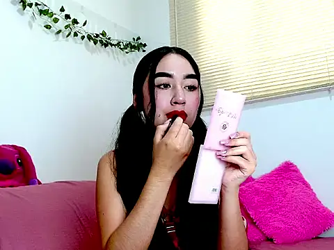 SiennaLorens online show from 02-14-26, 04:07