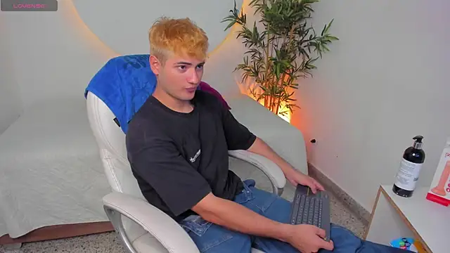 KaelSwitch online show from 01-07-26, 08:14