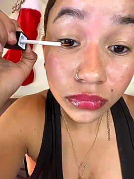 ZoeyFierce online show from 12-18-25, 01:59