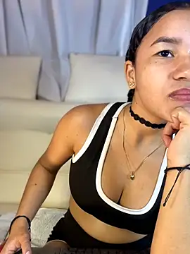 ZoeyFierce online show from 03-05-26, 01:30