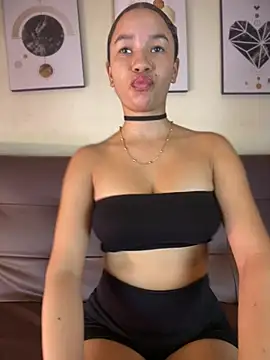 ZoeyFierce online show from 02-16-26, 01:10