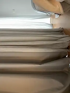 madlynginger online show from 12-03-25, 12:26