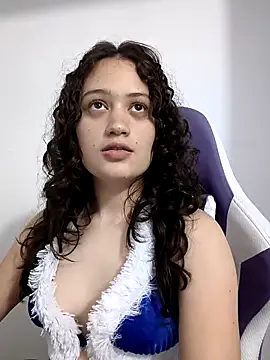 Alana 444 online show from 12-19-25, 04:05