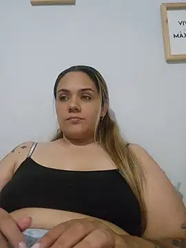 Snapshot of LoreinnFox chatting on 05-01-26, 03:55 LoreinnFox online show from 05-01-26, 03:55
