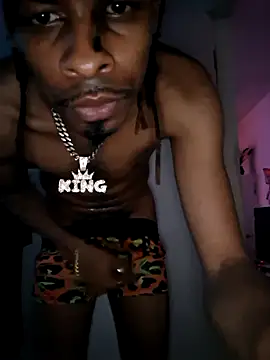 Snapshot of xxxsylvester chatting on 12-20-25, 12:46 xxxsylvester online show from 12-20-25, 12:46